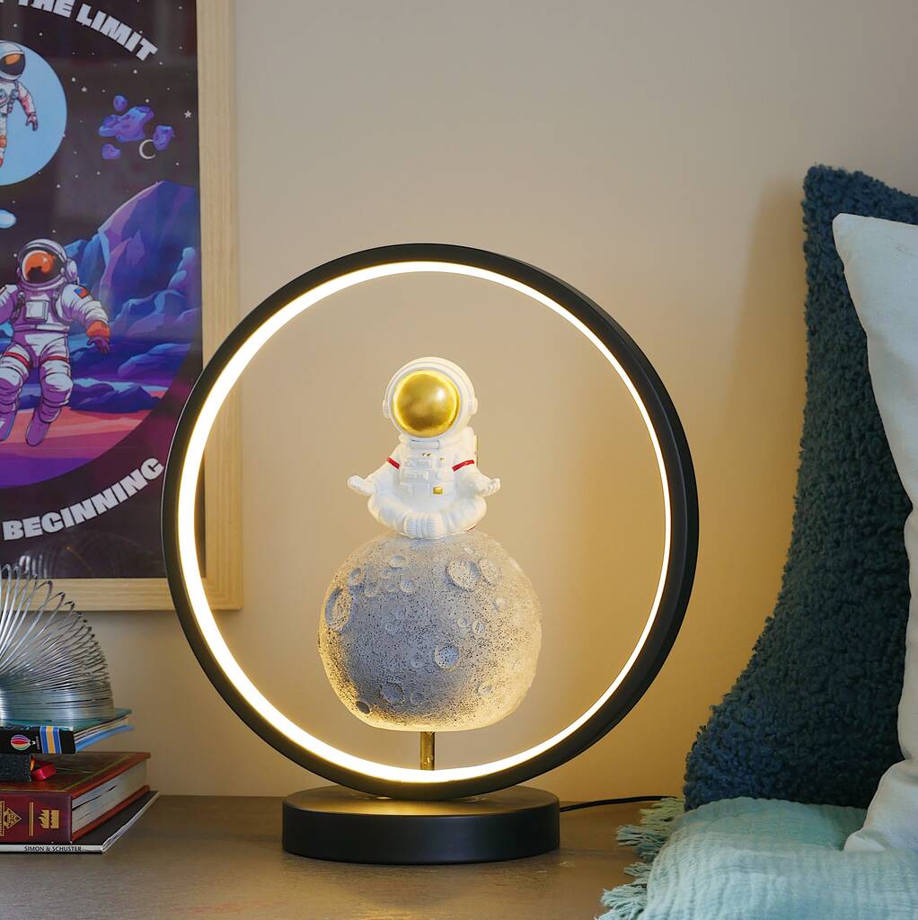 Astro Series Ultra Cool Astronaut figurine LED Ring Lights